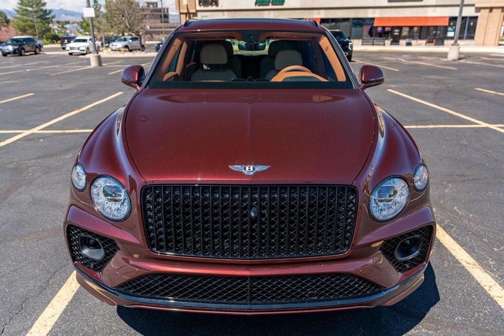 2023 Bentley Bentayga EWB Azure First Edition photo 2