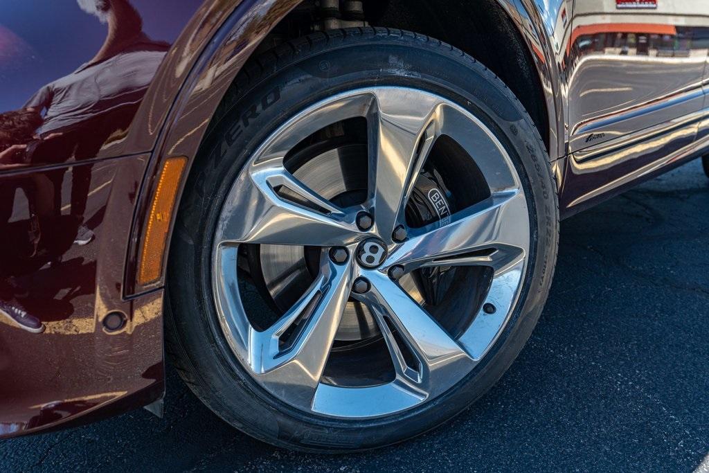 2023 Bentley Bentayga EWB Azure First Edition photo 9