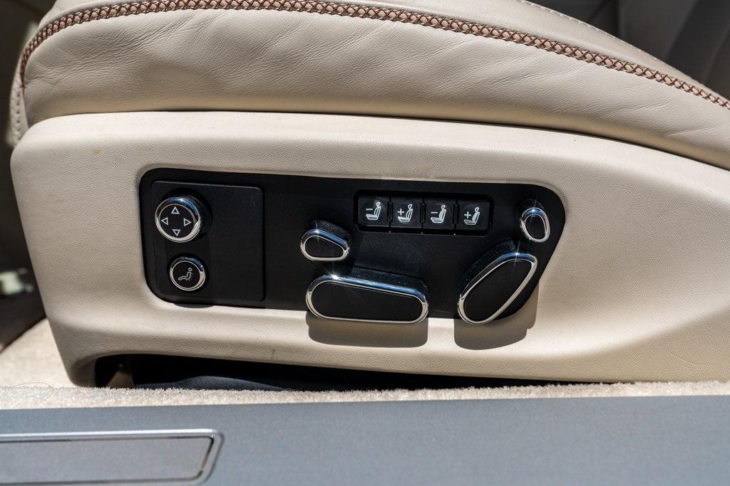 2023 Bentley Continental GT Azure photo 24